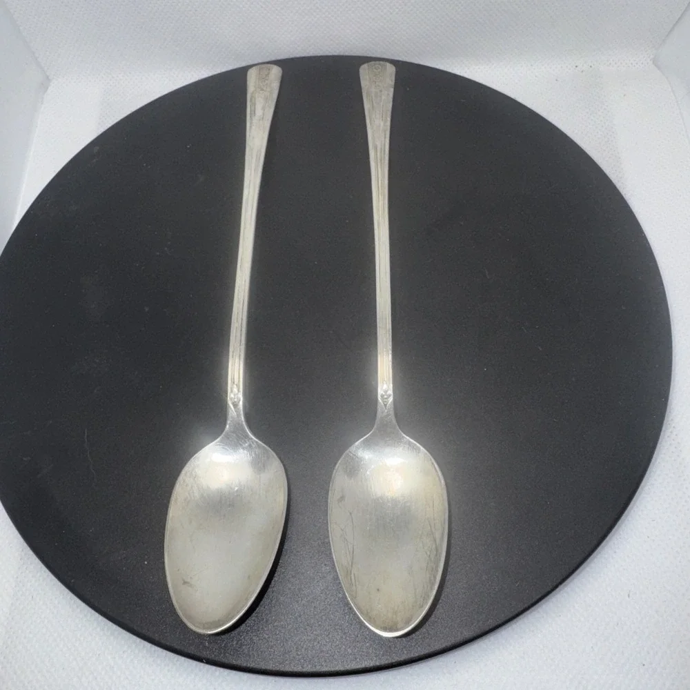Wm A Rogers A1 Plus Oneida Ltd (VTG 1936) Silverware.